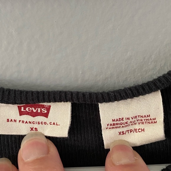 Levi’s | ribbed long sleeve shirt. XS - Picture 3 of 9